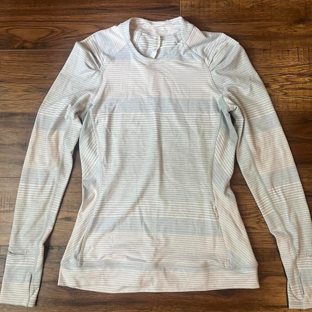 Lululemon Long Sleeve Activewear Short Full On‎ Luon Zipper Athleisure Running